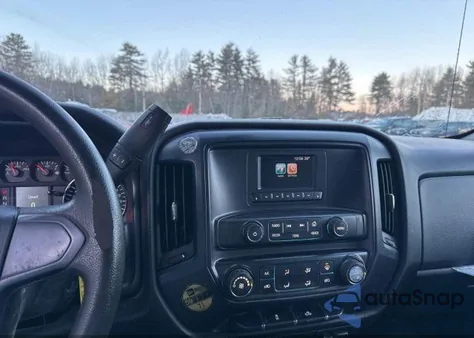 2016 Chevrolet Silverado 1500 Wt z USA, uszkodzony, nr VIN 1GCVKNEH9GZ351751